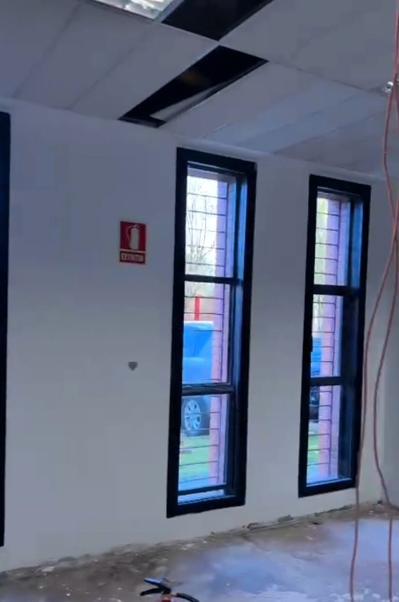 Pintura de despachos y tiendas en Burgos